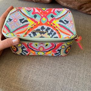 TRAVEL Jewelry holder BRAND NEW